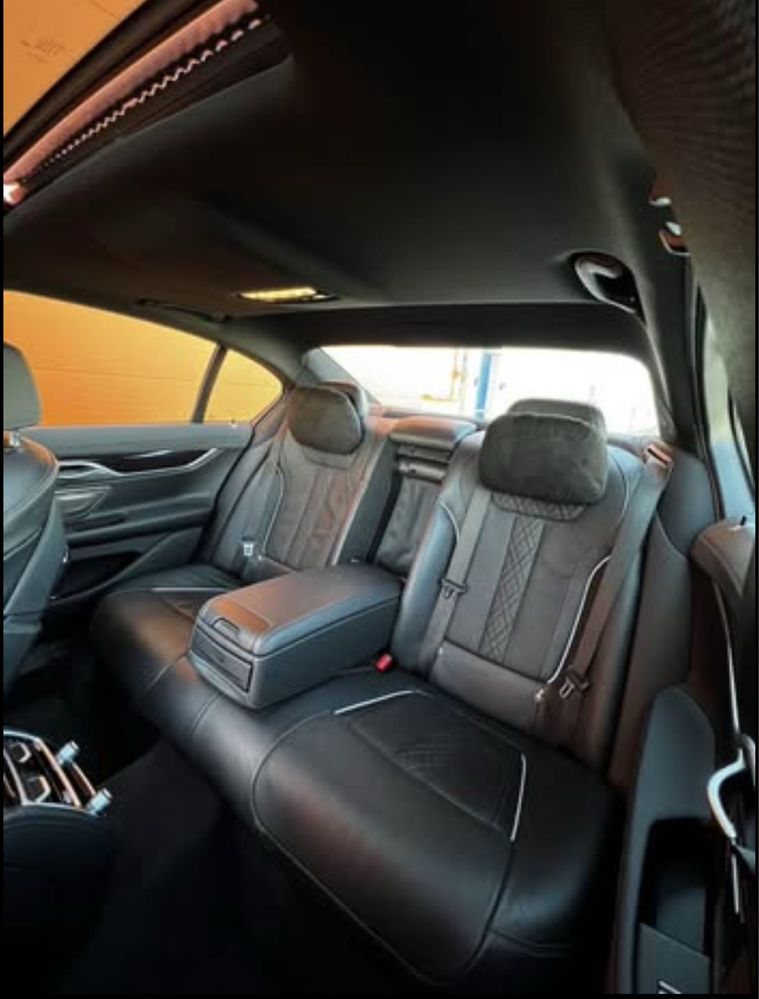Bmw seria 7 pachet M 745e hibrid