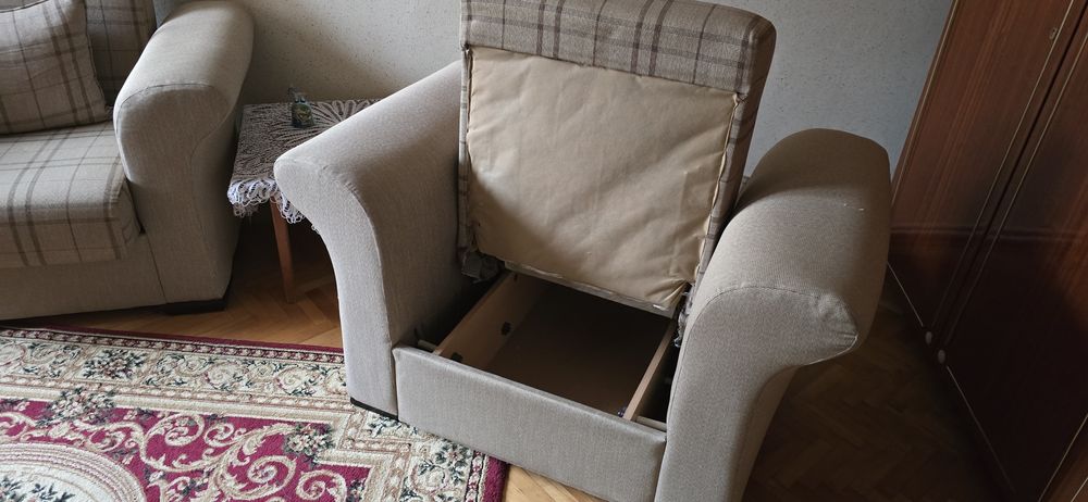 Canapea extensibila cu 2 fotolii