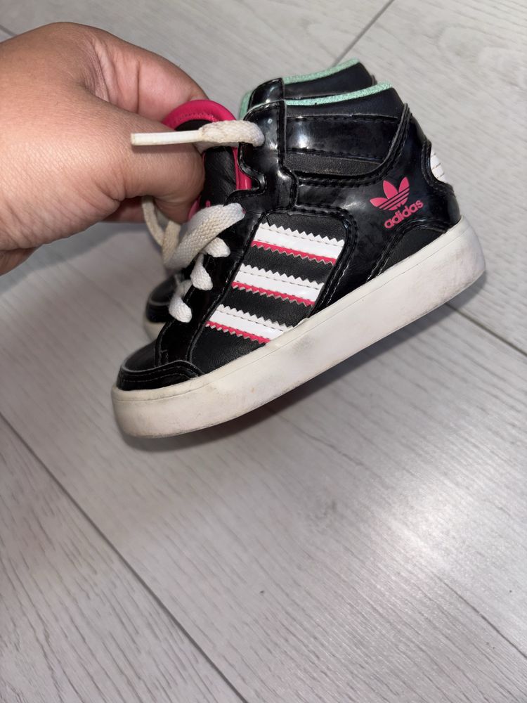 Детски кецове Adidas