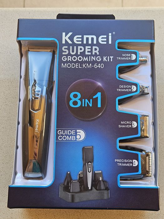 Безжична машинка за подстригване 8 в 1 Kemei KM-640, с аксесоари
