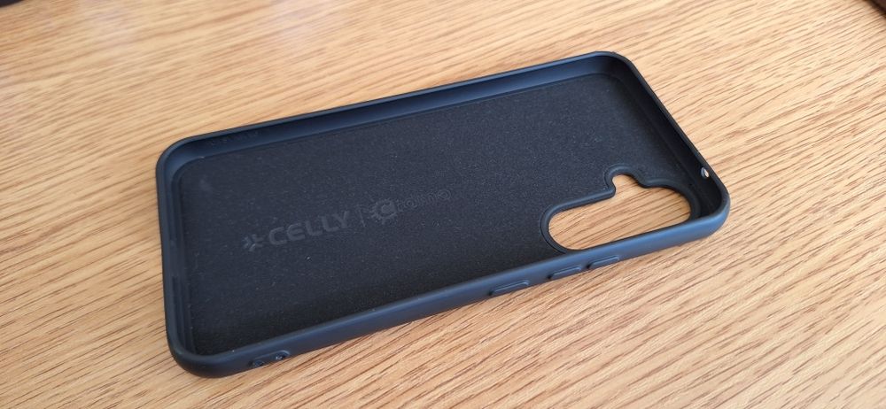 Защитен калъф Celly Cromo за Galaxy A54 5G, черен