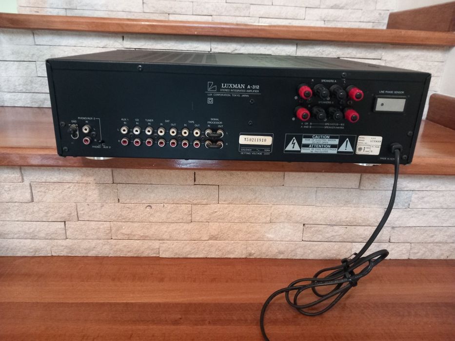 Amplificator Luxman A-312