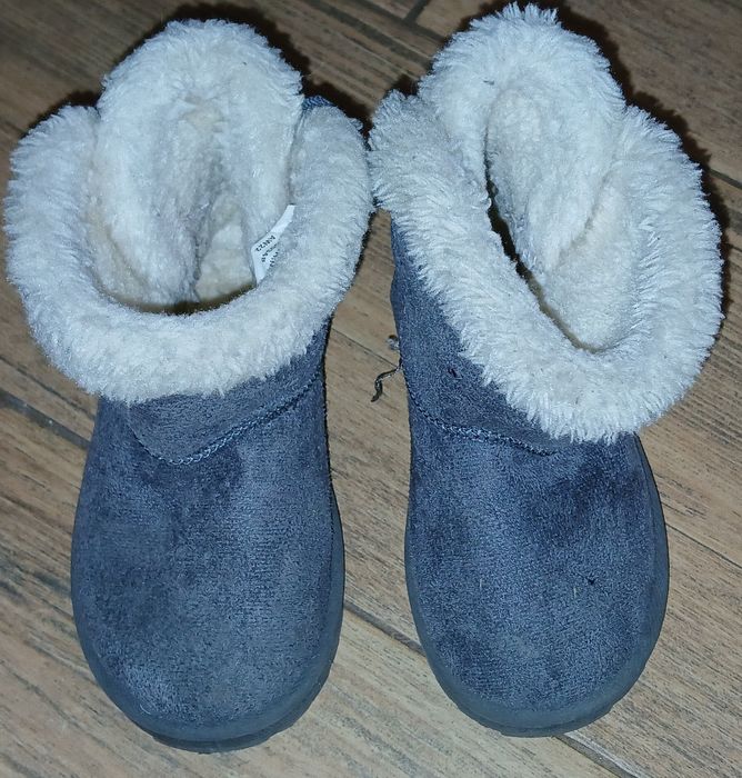 Cizme pt copii tip ugg marimea 24