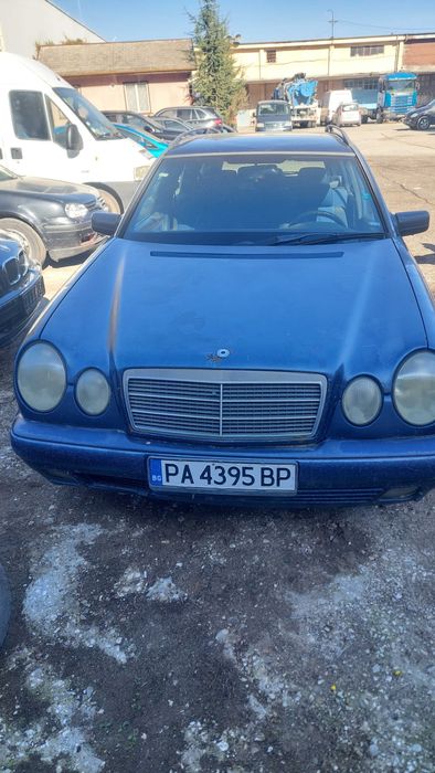 Mercedes e200 на части