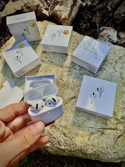 Airpods 4 Noi Sigilate