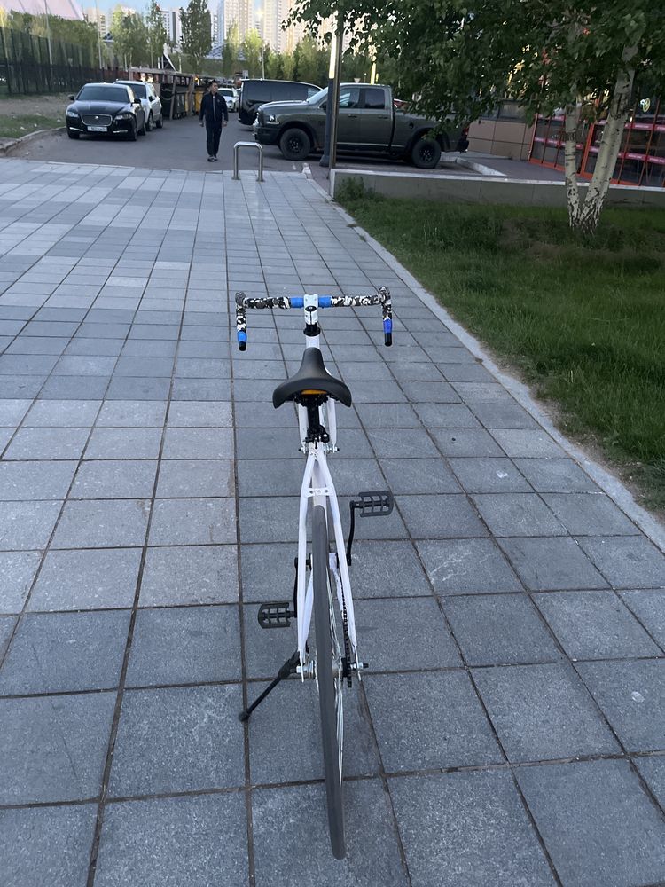 продаю Сингл совершенно новый, покупал неделю назад