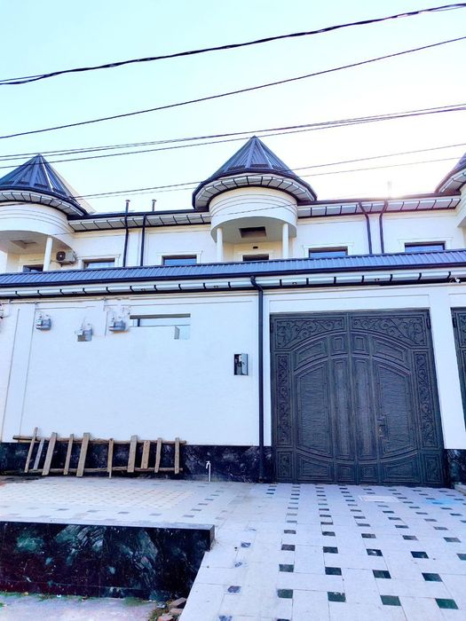 Продаётся дом махалля Олча Зор,2 сотки 8 комнат