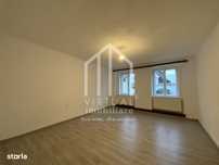 Apartament de vanzare cu 3 camere pivnita,la casa in zona Centrala