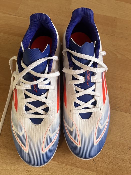 Ghete fotbal sintetic