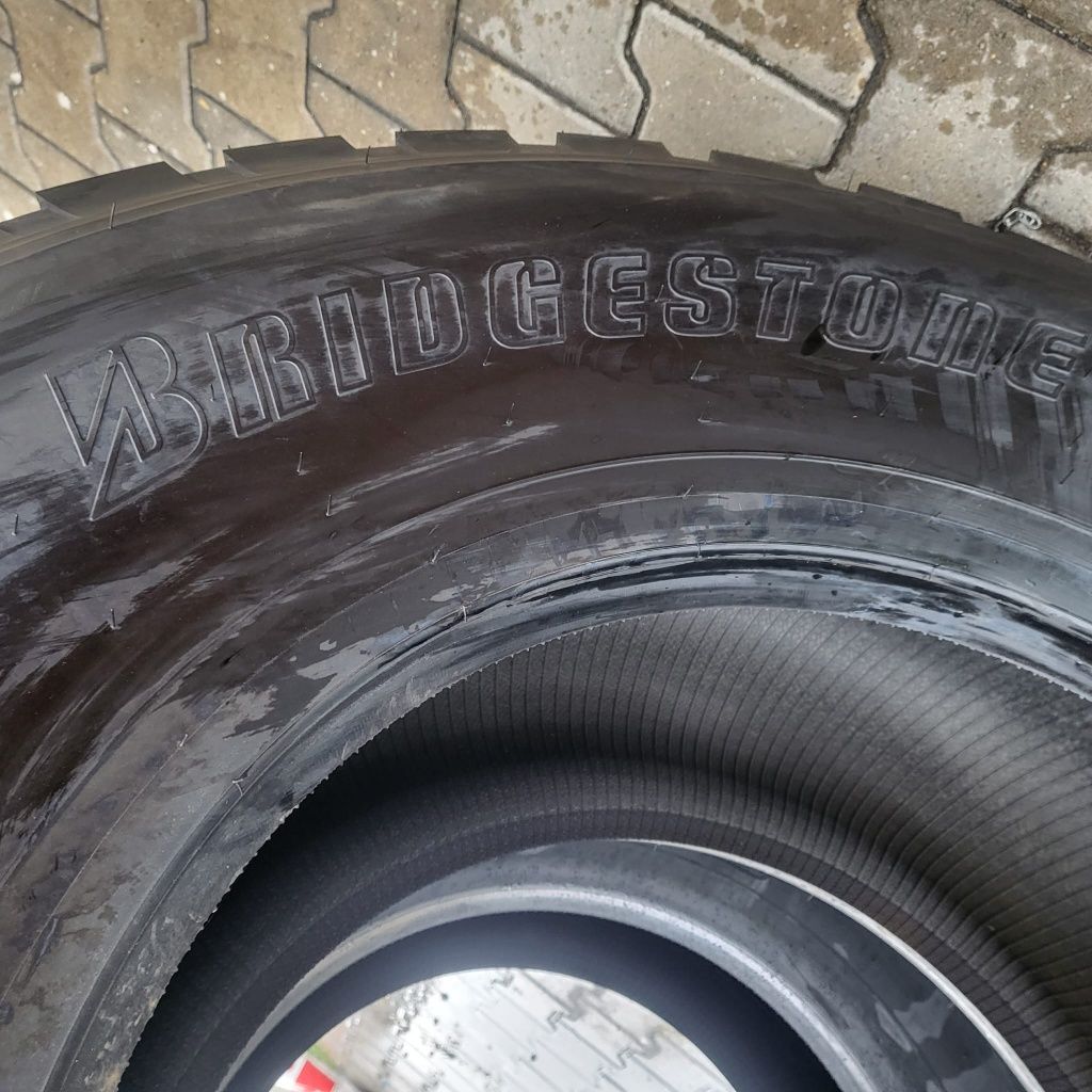 * Anvelope camion noi 445 65 22,5 Bridgestone