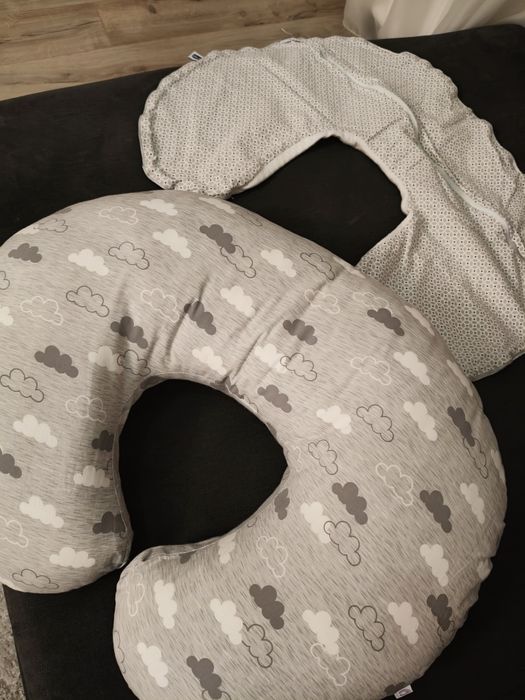 Pernă de alăptat Chicco