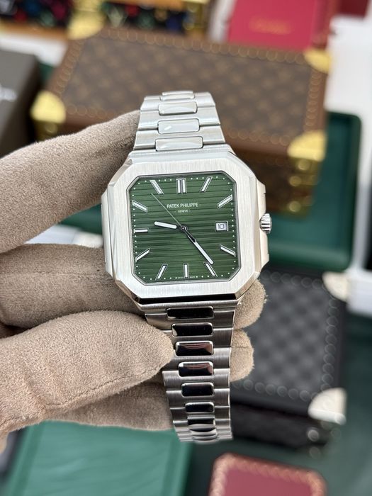 Patek Philippe Cubitus