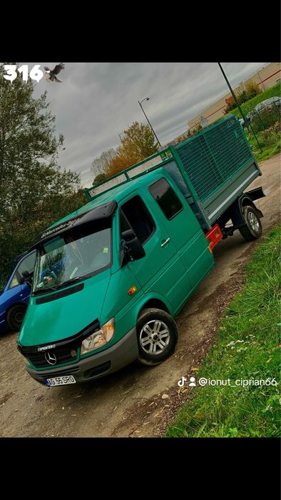 Vand sau schimb mercedes sprinter 316