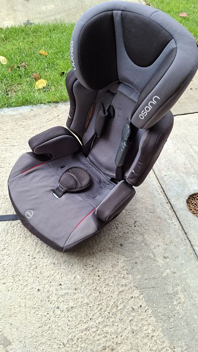 Scaun de mașină pentru copii