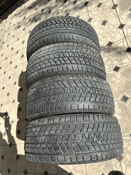 Kapsen IceMax 235/45/18
