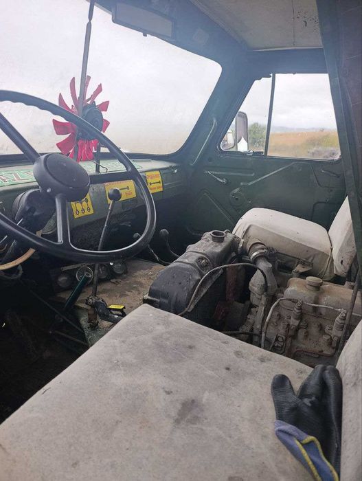 UAZ 83та година произведен в ссср
