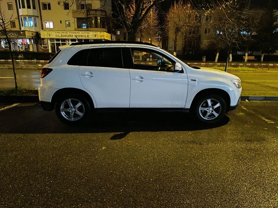 Mitsubishi ASX 1.8 diesel, 4x4, înmatriculat, stare f buna - VARIANTE