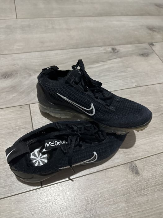 Vand Nike VaporMax originali