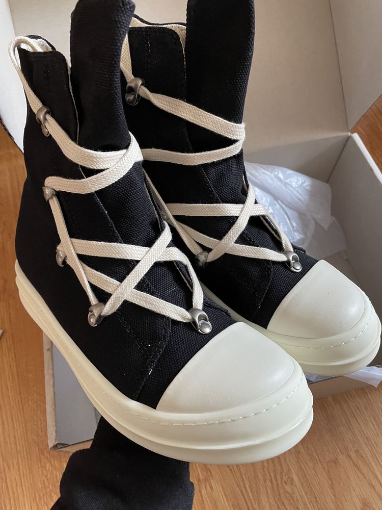 Rick Owens Ramones  Hexagram mărimea 38