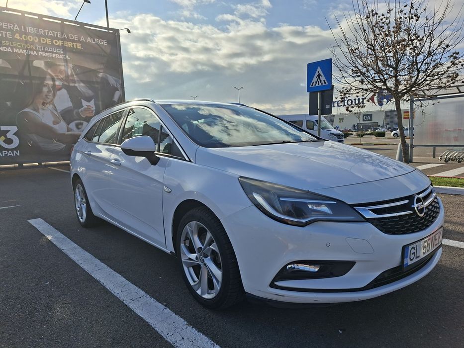Vând Opel Astra 2016