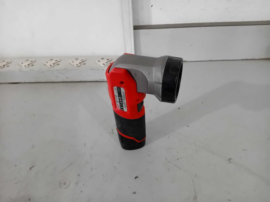 Фенер - LED Milwaukee M12TLED