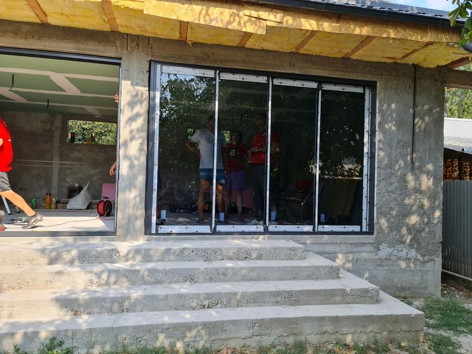 Comercializare și montaj închideri terase balcoane foisoare cu sticlă