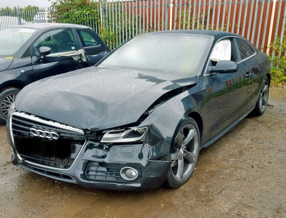 Sline лайсни за Audi A4 A5 8t B8 8t0854932 за прагове