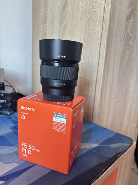 Vand obiectiv sony 50mm f1.8 nou