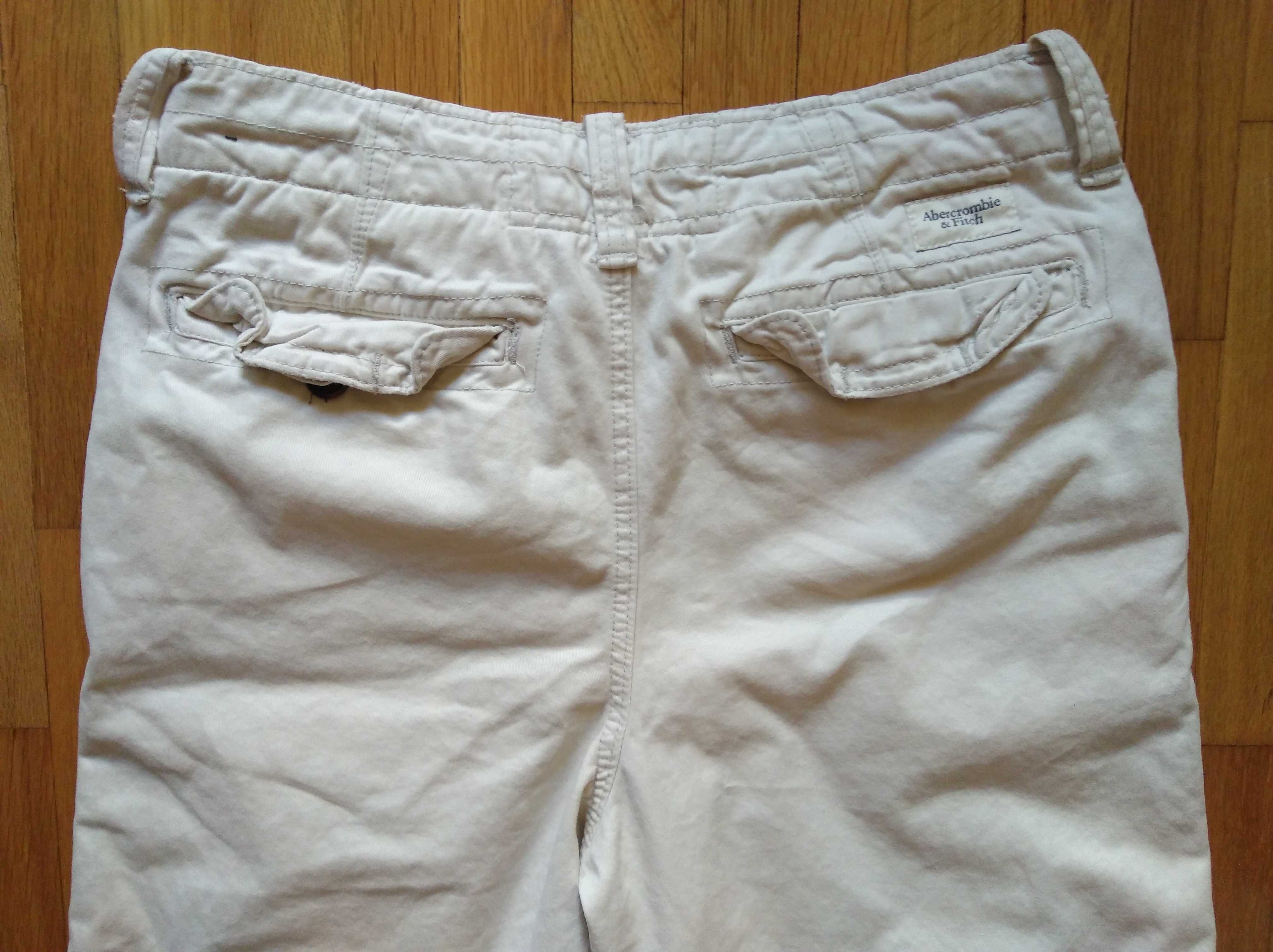 Намалени Abercrombie&Fitch бежови къси панталони мъжки