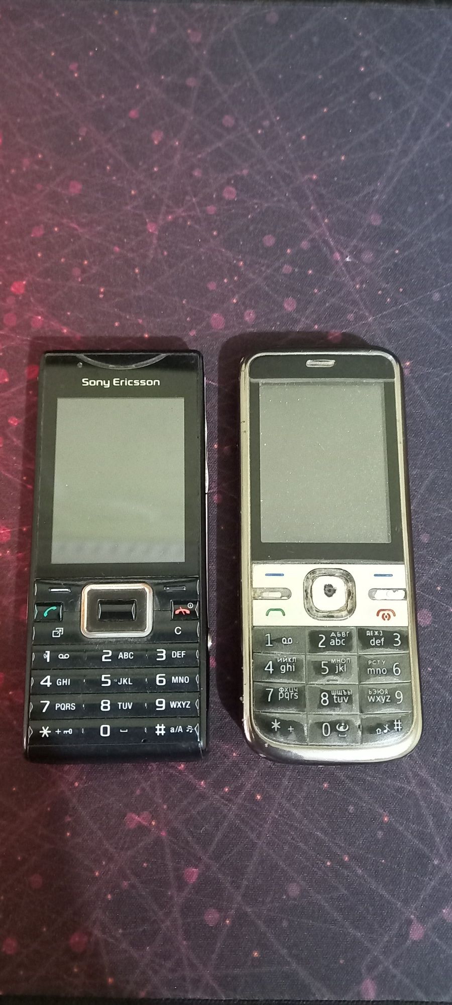Nokia C5-00 va Sony Ericsson J10i2 Elm