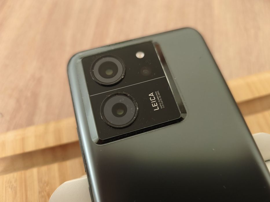Продавам Xiaomi 13T
