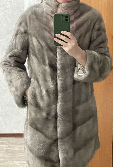 Норковая шуба,в  ИДЕАЛЬНОМ состоянии!