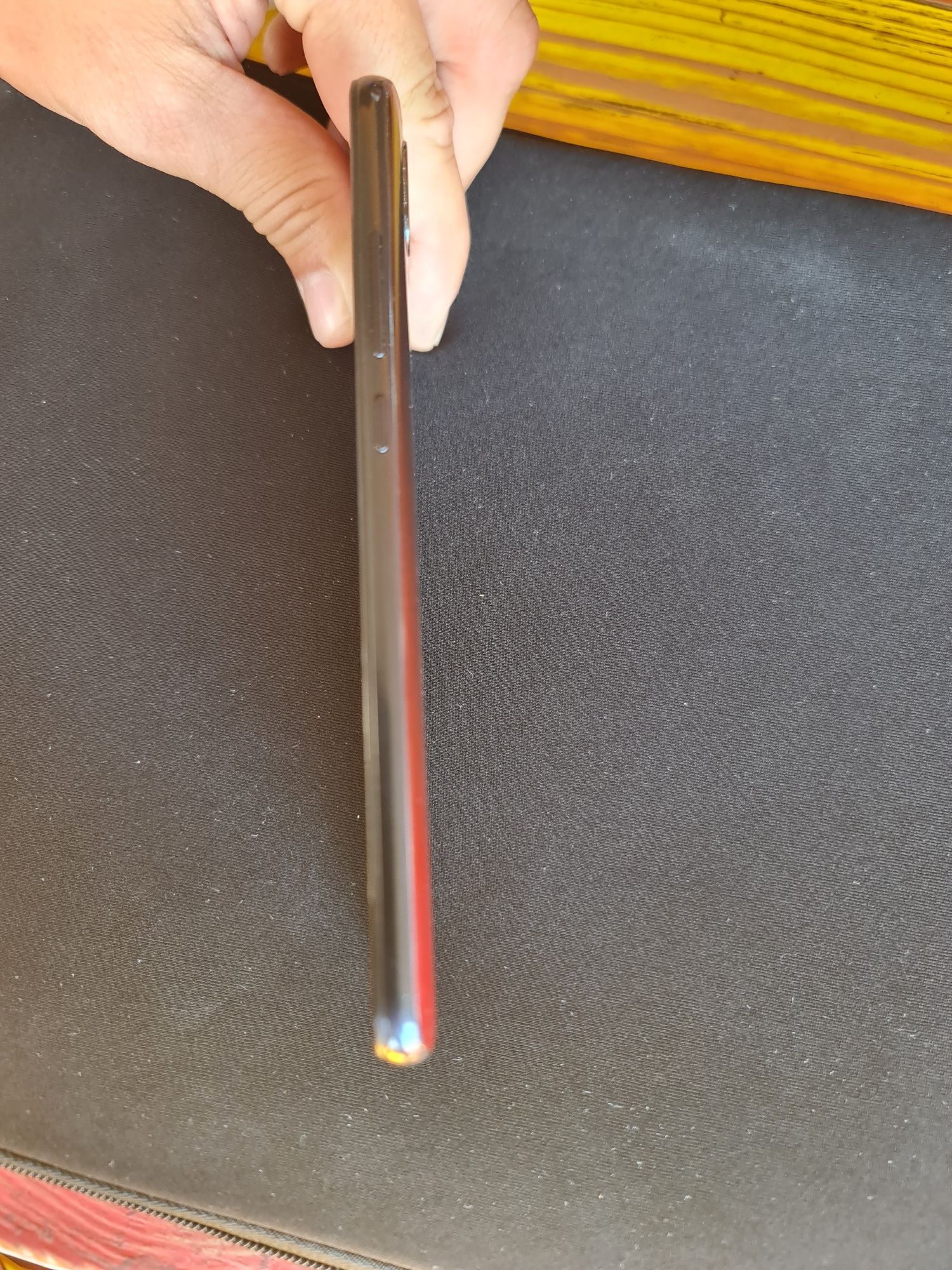 Телефон Xiaomi Redmi 7