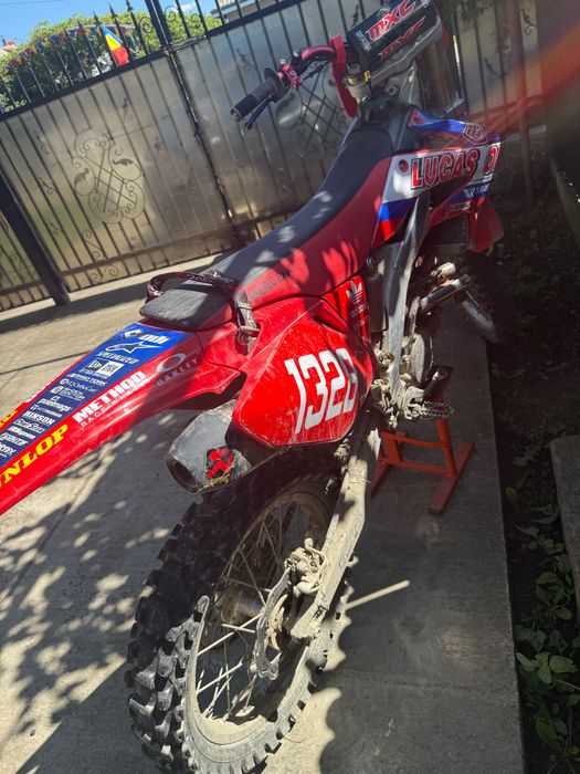 De vânzare motoare cross Honda Yamaha