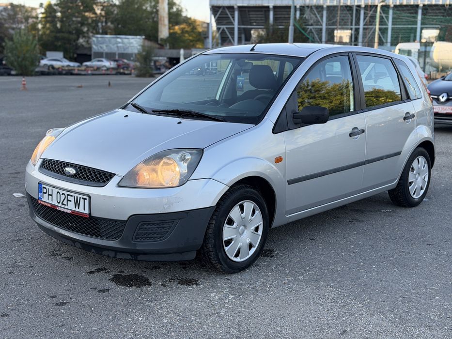 Ford Fiesta 1.4 - Proprietar - AC
