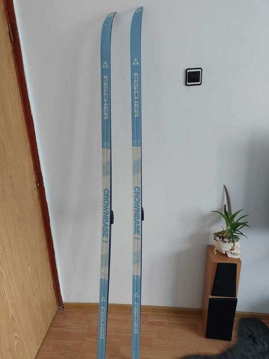 Skiuri Fischer pentru ski fond, legaturi Salomon.Impecabile!