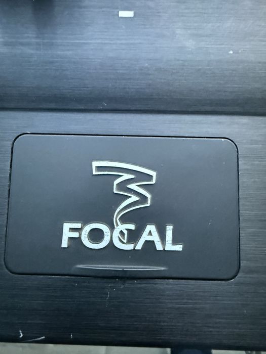 Продаю моно усилитель  FOCAL