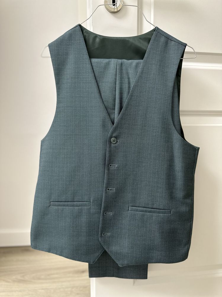 Vand costum elegant