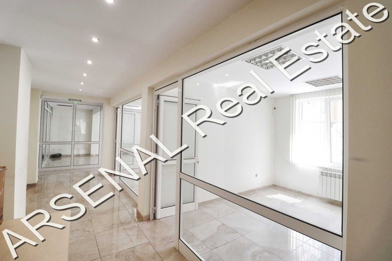 Дава се под наем Офис в София, Център - 200 кв.м за 1100 € - Снимка #4