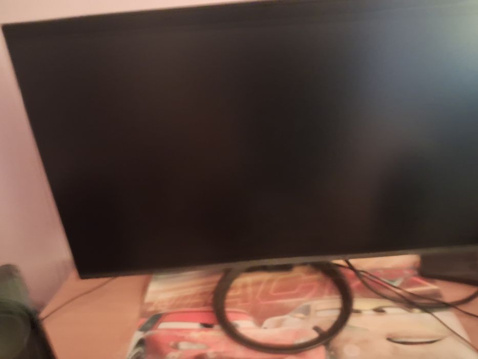 Монитор acer 100Hz 24инча и тонклони на trust