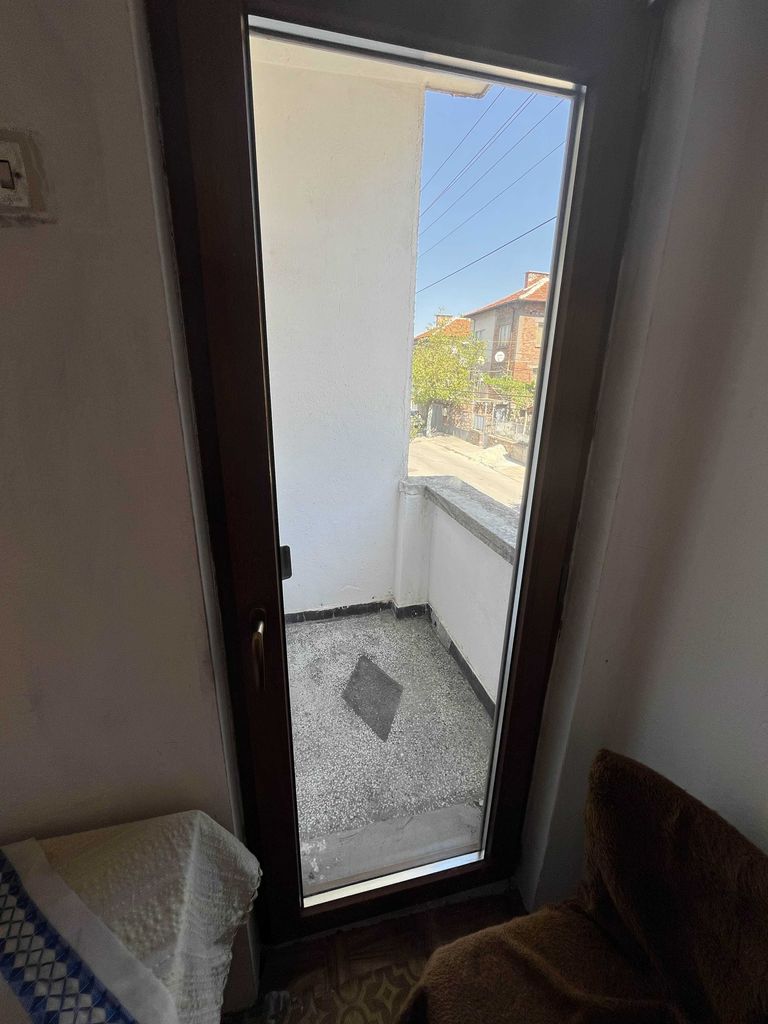 Дава се под наем Многостаен апартамент в Асеновград - 110 кв.м за 331.5 € - Снимка #9