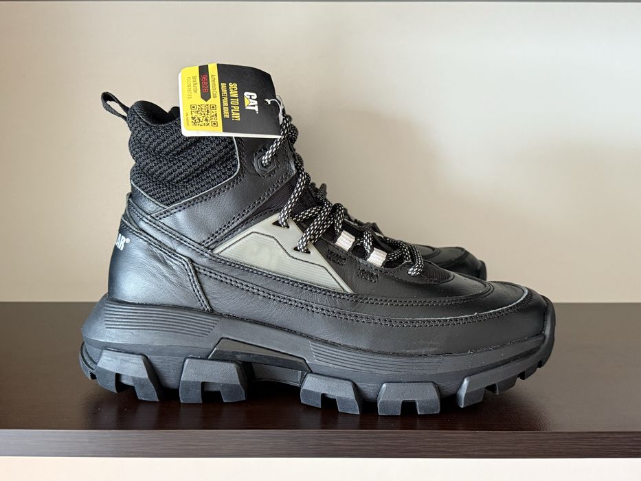 Caterpillar 40номер 25см Стелка Нови с Кутия Естествена Кожа