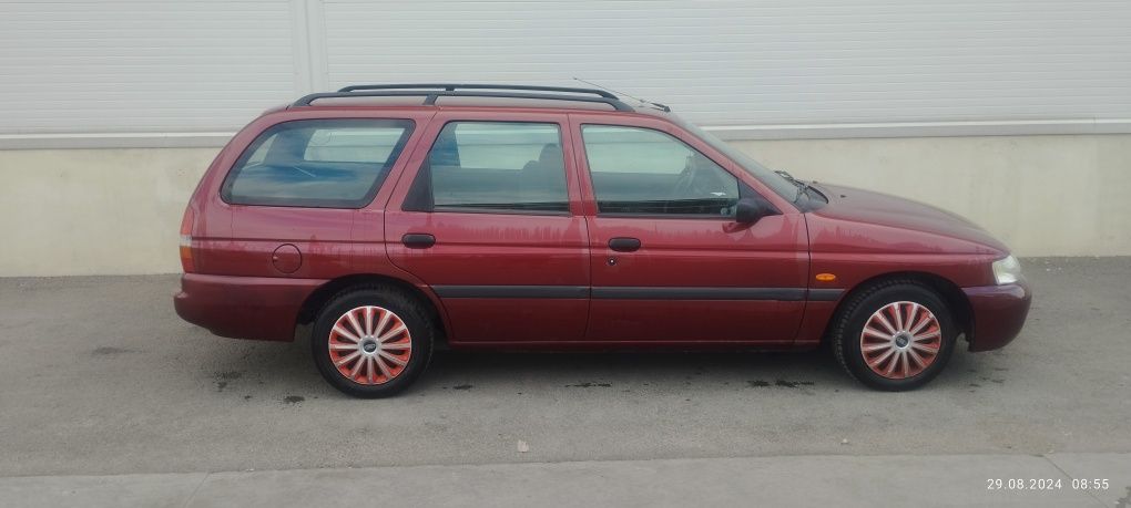 Форд Ескорт 1.6 v