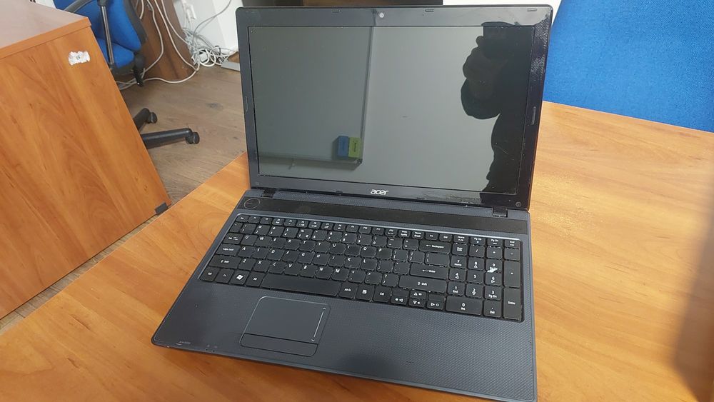 Laptop Acer Aspire 5733