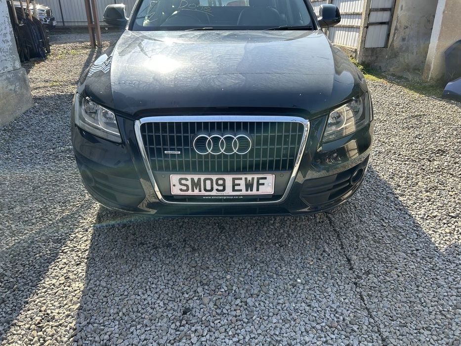 Bara fata AUDI Q5 2008 - 2015 NEGRU (1331) model fara spalatoare far