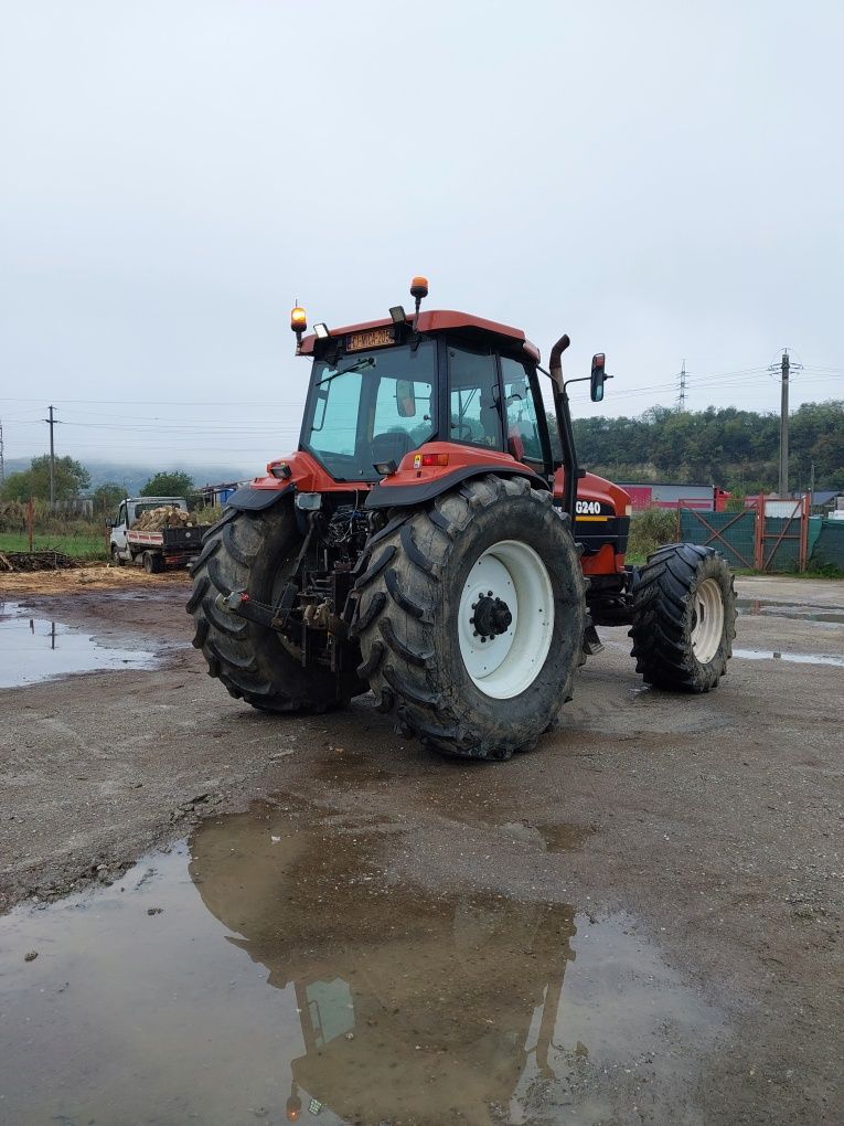 Fiat Agri G240 / New Holland G240 vând schimb