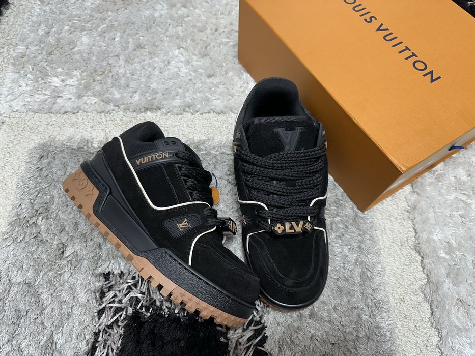 Louis Vuitton Trainer Maxi Black Brown Suede