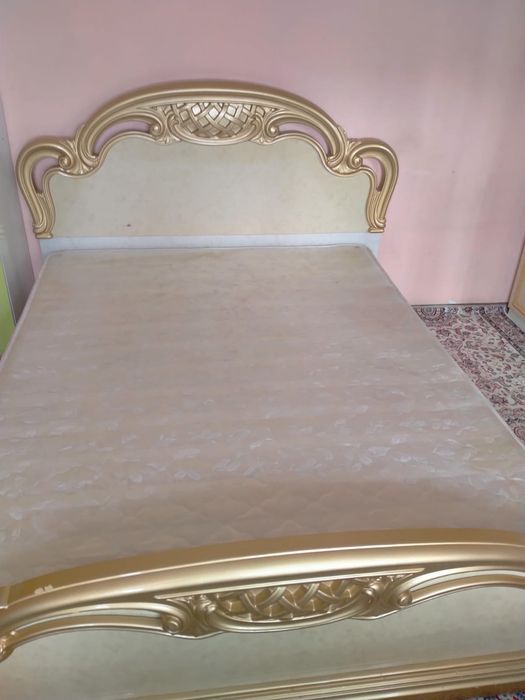 Спальный гарнитура