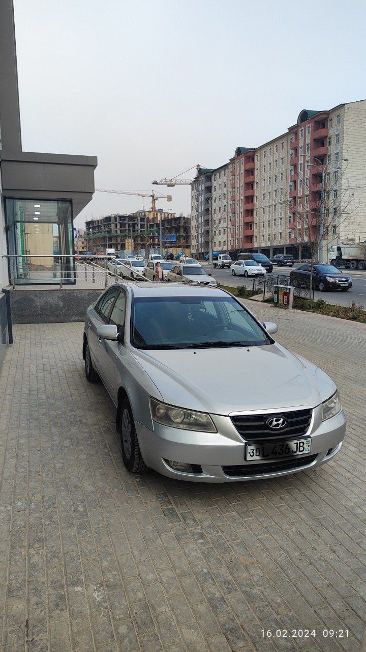 Hyunday sonata EF