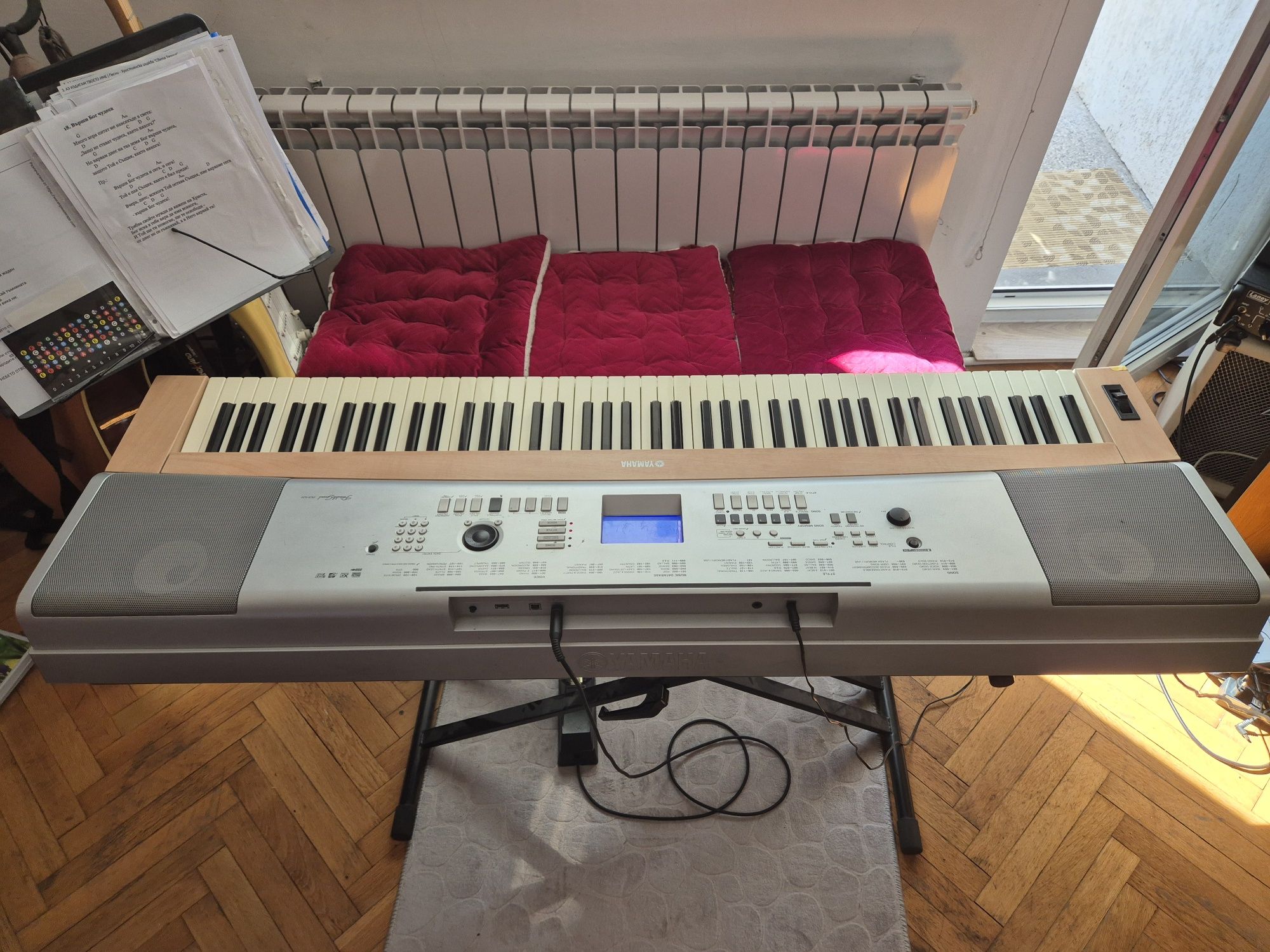 Yamaha Portable Grand DGX -620